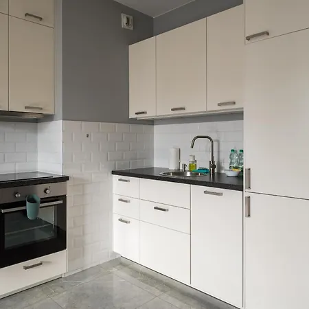 Warszawa-wlochy Excellent By Bookinghost Apartmán